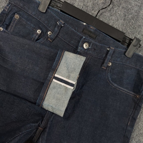 Uniqlo Other - Uniqlo Selvedge Slim Fit Jeans Mens Fits 33x33 Dark Indigo Stretch Denim 463908